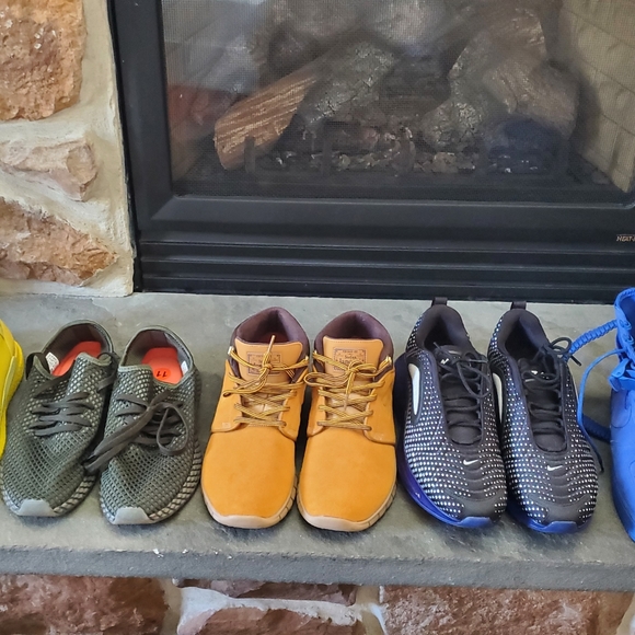 All size 11 - Picture 3 of 4